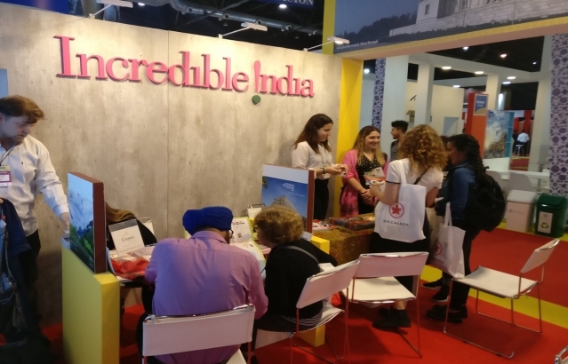 Ambassador Sanjiv Ranjan inaugurates the India stand at the Feria Internacional de Turismo in La Rural 