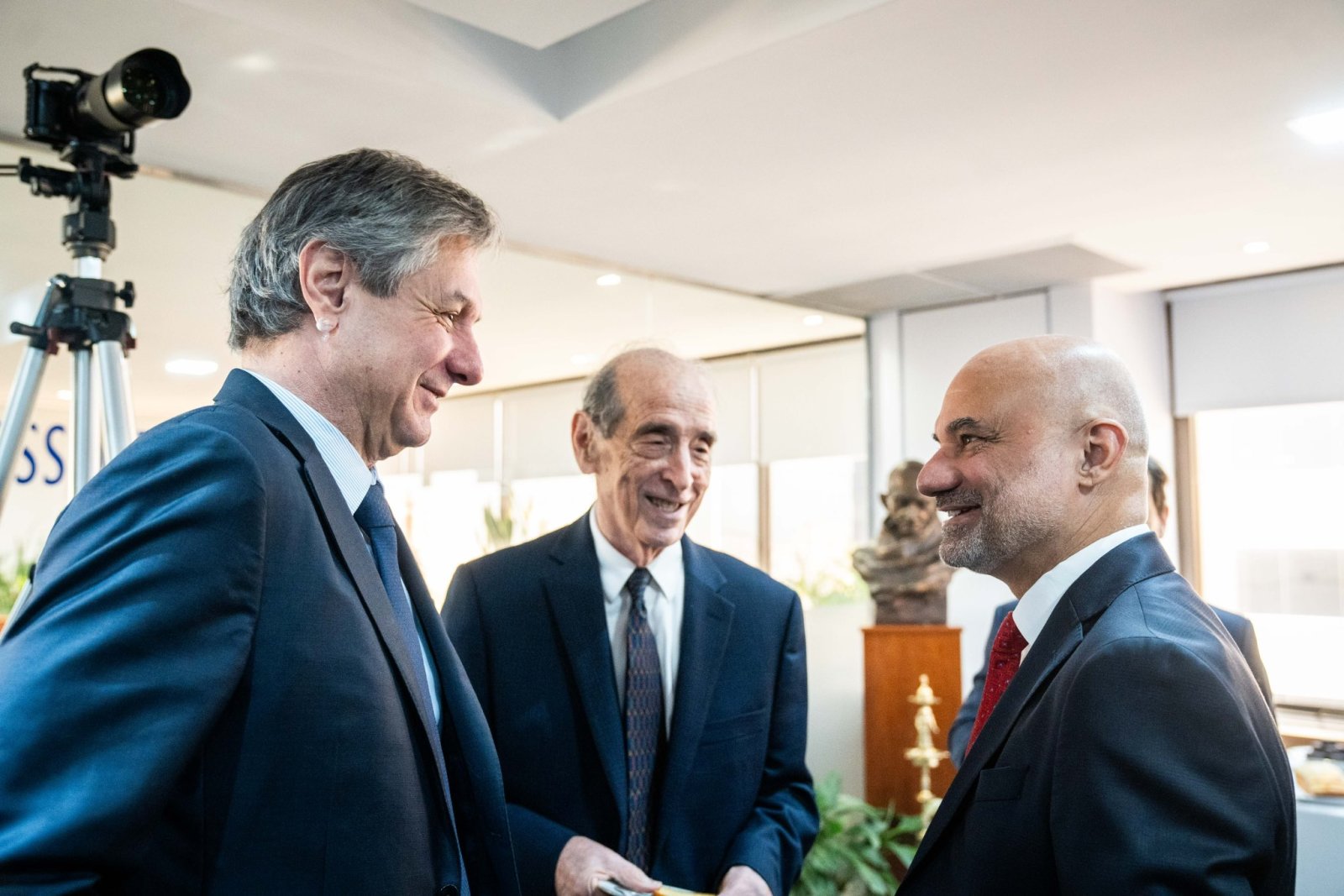 Ambassador Dinesh Bhatia, joined by Demian Reidel, Sachin Chaturvedi and Jose Luis Daza, launched Spanish Edition of Development Cooperation Review