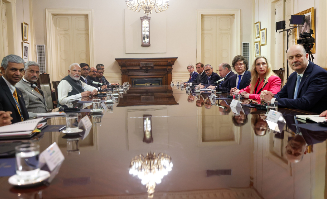 Hon’ble Prime Minister Shri Narendra Modi held delegation level discussions with President of Argentina Javier Milei at Casa Rosada, Buenos Aires on 5th July 2025