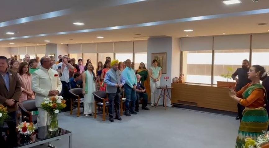 Embassy of India in Buenos Aires celebrated the 77 Republic Day with great fervor and enthusiasm to mark the commemorative event. Ambassador Ajaneesh Kumar unfurled the tricolor followed by the reading of excerpts of Hon’ble President’s speech on the eve of Republic Day. Ambassador also inaugurated the Vande Mataram exhibition and selfie point to celebrate the 150 years of the composition of national song.