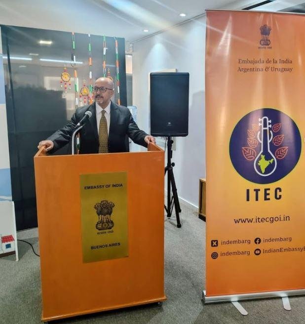 The Embassy of India in Buenos Aires celebrated 19th ITEC Day at the Chancery. Guest of honor, Director in Ministry of External Affairs 