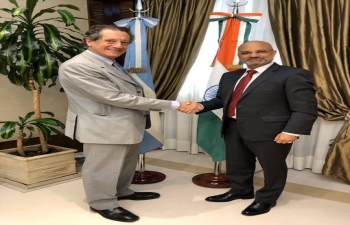 Ambassador Dinesh Bhatia met with Mr. Miguel Ángel Pesce, President of Banco Central 