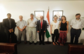 Ambassador Dinesh Bhatia met with faculty members of Universidad Maimónides