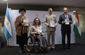 Vice President of Argentina Gabriela Michetti and Ambassador Dinesh Bhatia  launched the publication “Gandhi: Perspectivas Latinoamericanas” 
