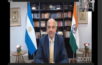 Ambassador Dinesh Bhatia thanks CARI Consejo for hosting Seminar on "Relations between India & Latin America” 