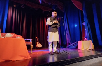Ambassador Dinesh Bhatia inaugurated the play "Tagore sang again in Buenos Aires"