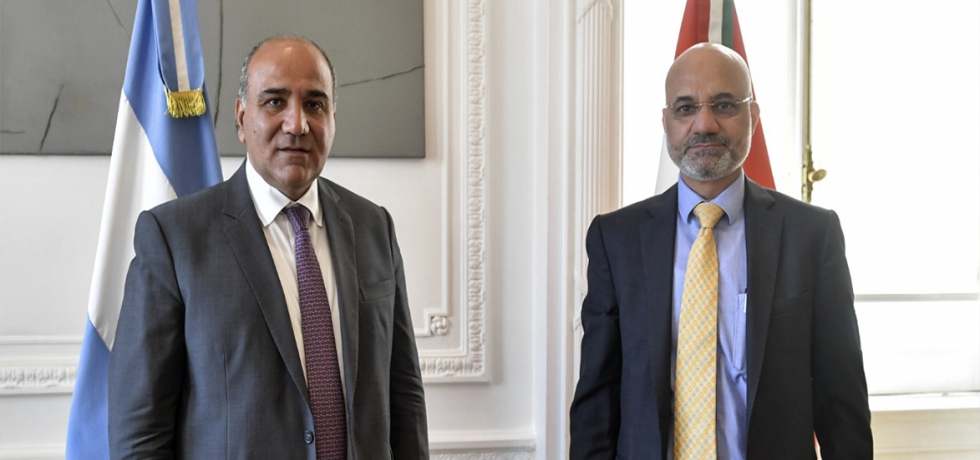 Ambassador Dinesh Bhatia met Juan Manzur, Chief of Cabinet to Argentine President