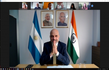Ambassador Dinesh Bhatia held a virtual meeting with Federacón Sudamericana de Yog