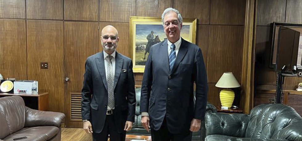 Ambassador Dinesh Bhatia met Mr. Fernando Mattos, Minister of Ministry of Livestock, Agriculture and Fisheriesand