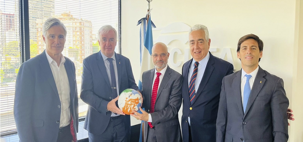 Ambassador Dinesh Bhatia met with Eduardo Macchiavello, President of the Industrial Chamber of Argentine Pharmaceutical Laboratories CILFA and representatives of Roemmers & Richmond