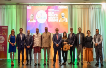 DyCM Brajesh Pathak, joined by Minister of Fisheries Dr. Sanjay Kumar Nishad and Ambassador Dinesh Bhatia, inaugurated Investor Roadshow at Buenos Aires 