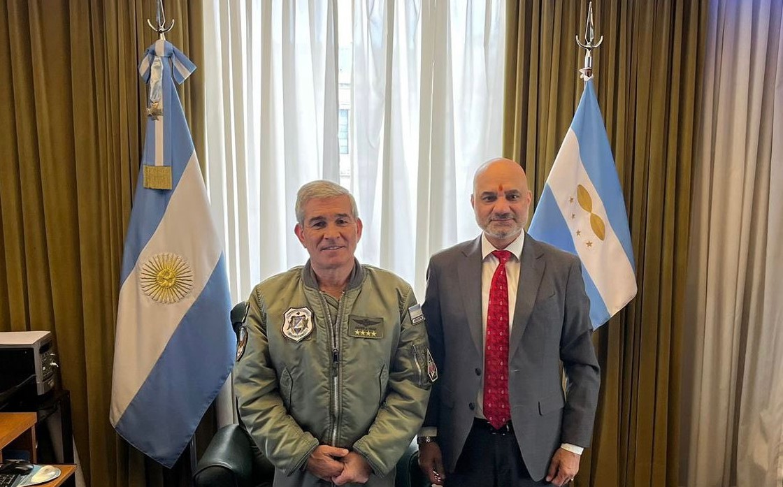 Ambassador Dinesh Bhatia met Brigadier General Xavier Isaac, Chief of Argentina Air Force