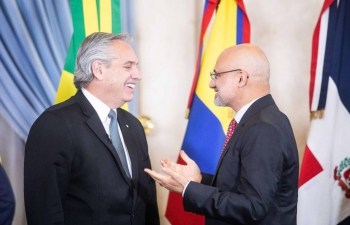 El Embajador Dinesh Bhatia asistió a la inauguración de la Conferencia Regional ALCONU junto al presidente Alberto Fernandez y el Ministro de Defensa Jorge Taiana en el Ministerio de Defensa