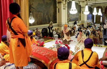 Ambassador Dinesh Bhatia & Mrs. Seema Bhatia joined Indian community & Argentine followers of Sikhism for celebration of Prakash Utsav of Guru Nanak Dev Ji