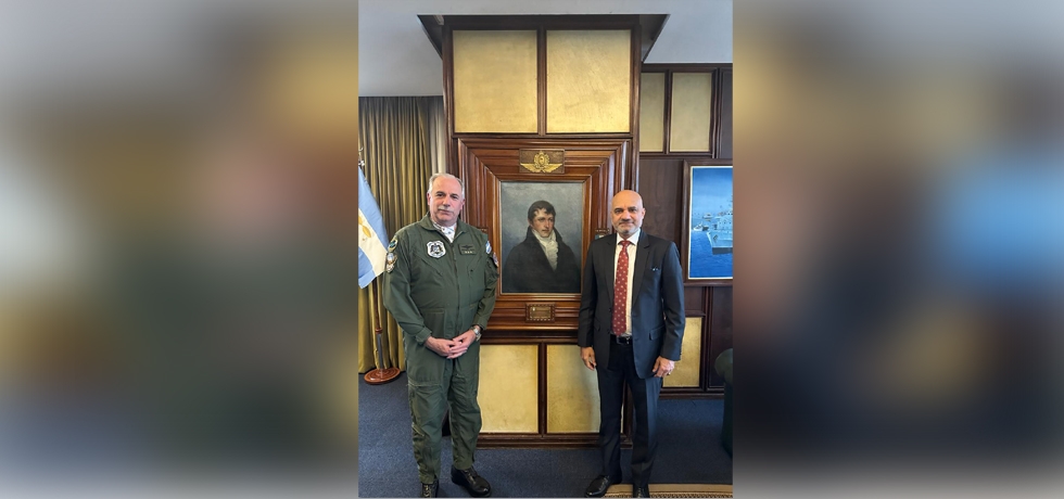Ambassador Dinesh Bhatia met Brigadier Mayor fernando Luis Mengo, Chief of Air Staff, Argentina on 06 February 2024