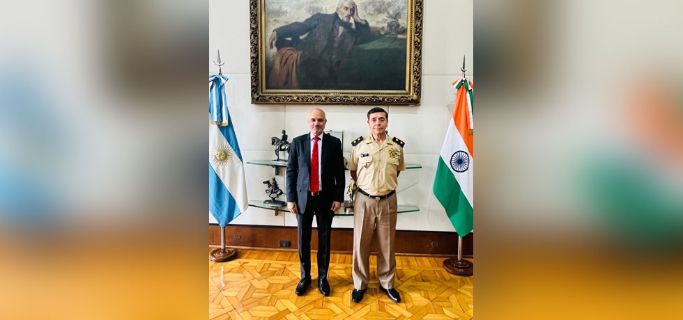 Ambassador Dinesh Bhatia met General Carlos Presti, Chief of Argentina Army at Ministry of Defence, Argentina on 21 February 2024.
